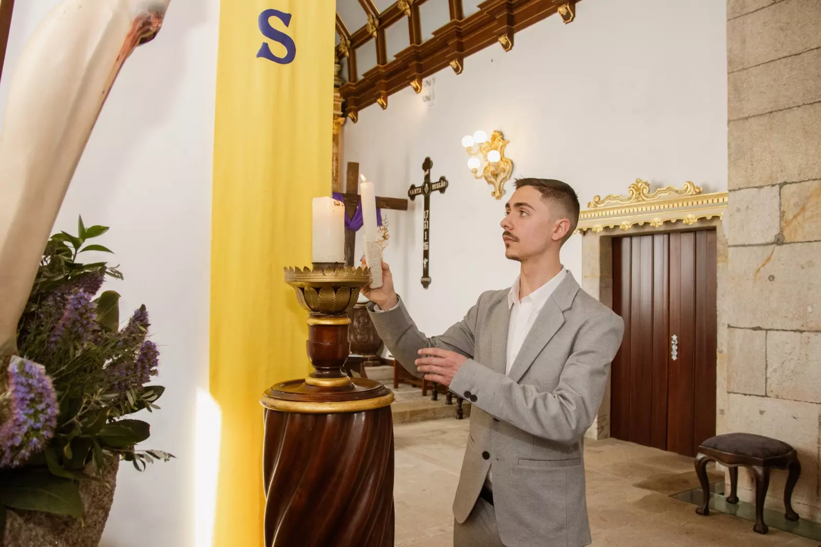 Banner image 0/0